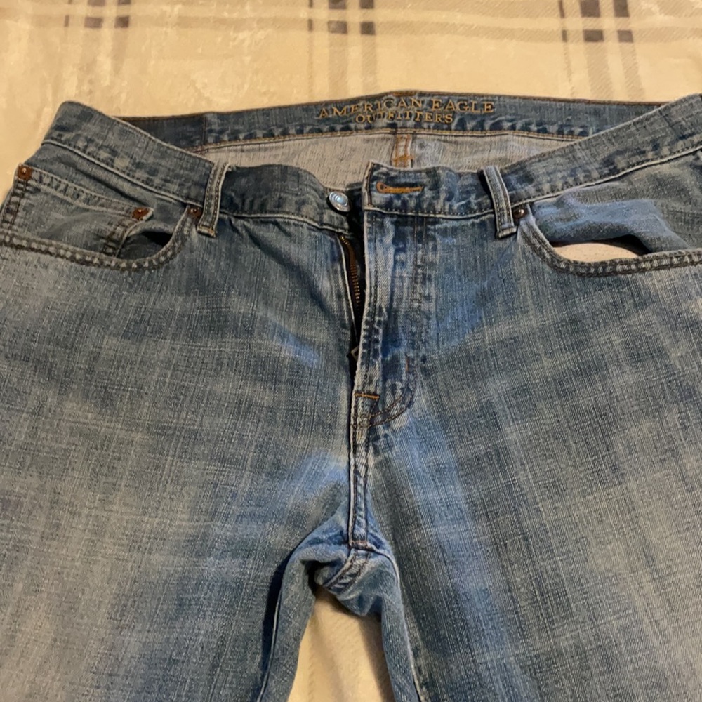 Jeans - Picture 2 of 3